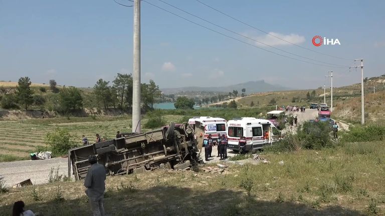 Safari bus crash in Antalya Pic: IHA HQ