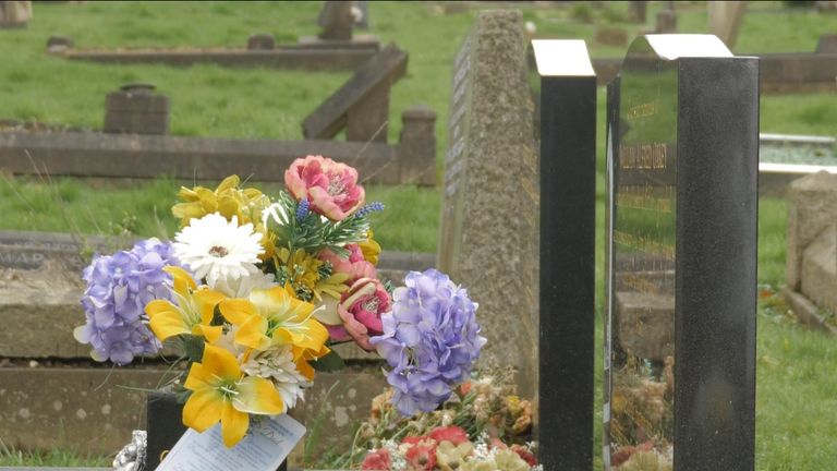 Sharp increase in 'pauper funerals';  as grieving families feel the impact of rising costs