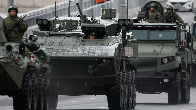 Photo: Reuters Russian military vehicles, including units of the Yars intercontinental ballistic missile system, drive on a road ahead of a military parade on Victory Day, which marks the 79th anniversary of the victory over Nazi Germany in World War II , in Moscow, Russia, on May 9.  , 2024. REUTERS/Shamil Zhumatov