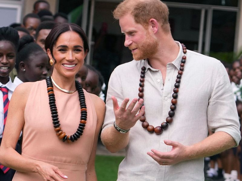 Harry and Meghan arrive in Nigeria to promote the Invictus ...
