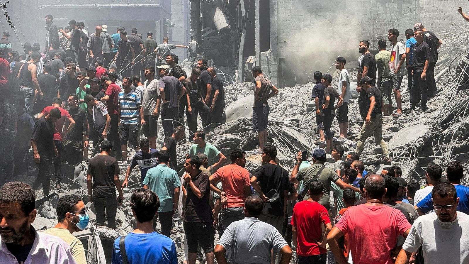 Изображение Израелски удари бяха извършени в град Газа в Газа