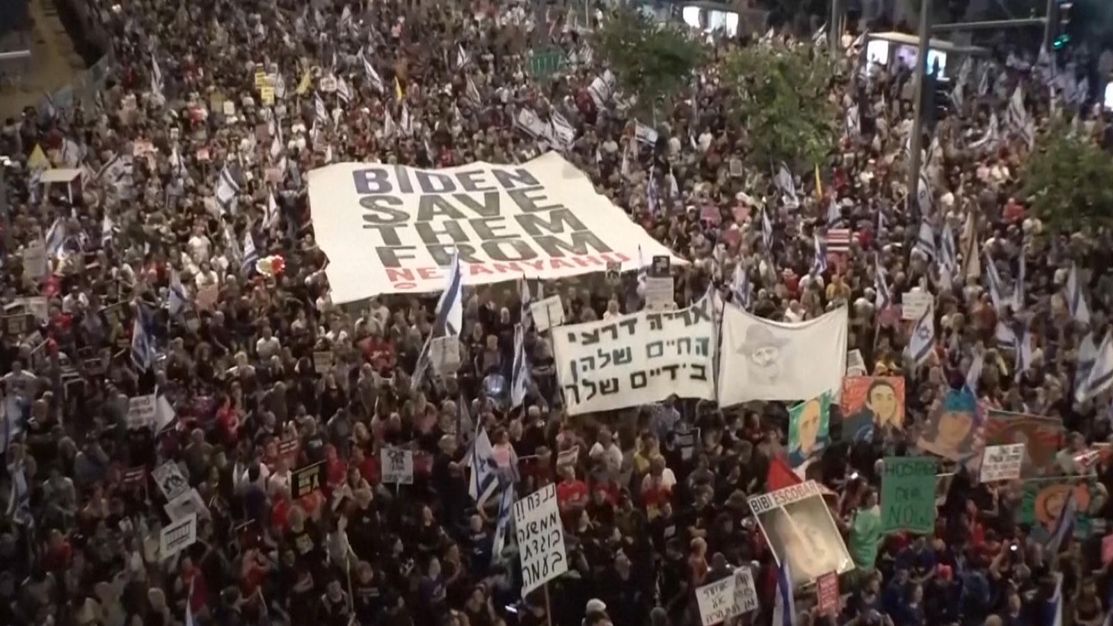 Огромни протести призовават израелския премиер Бенямин Нетаняху да одобри споразумението за прекратяване на огъня със САЩ и да освободи заложници