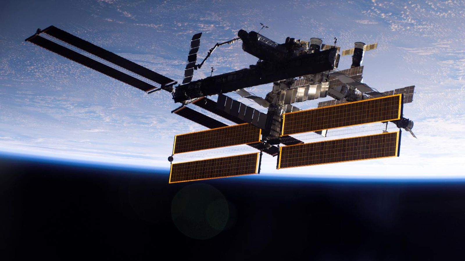 SpaceX given permission to destroy the International Space Station