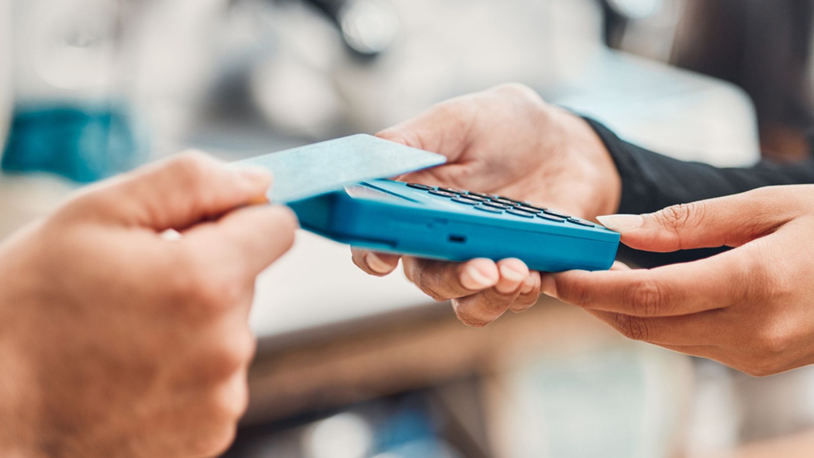 Money blog: 6 signs you're addicted to spending money - Vimarsana News