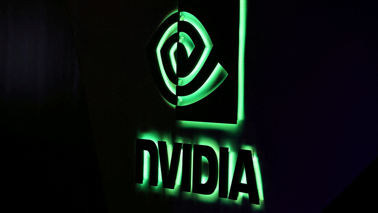 Nvidia изпревари Apple като втората най-ценна компания в света