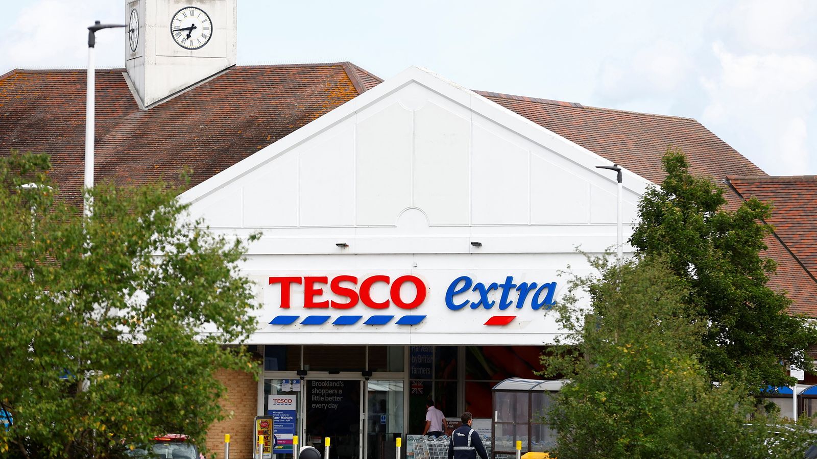 Tesco sees food sales grow as inflation eases