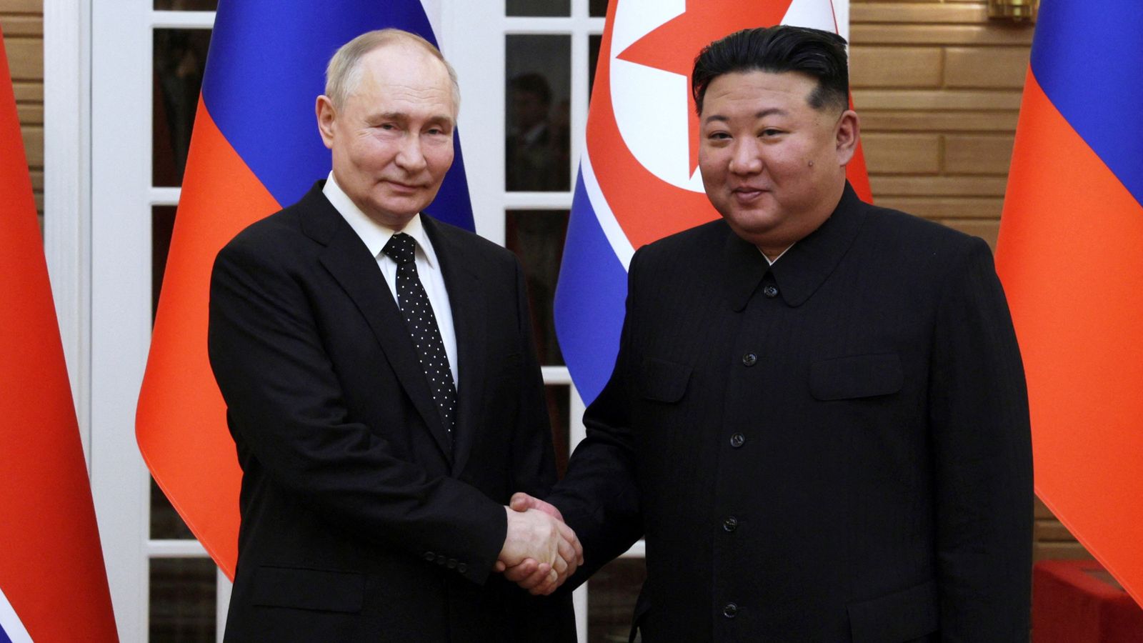 Владимир Путин и Ким Чен Ун обещават да си помагат взаимно, ако някоя от страните бъде нападната