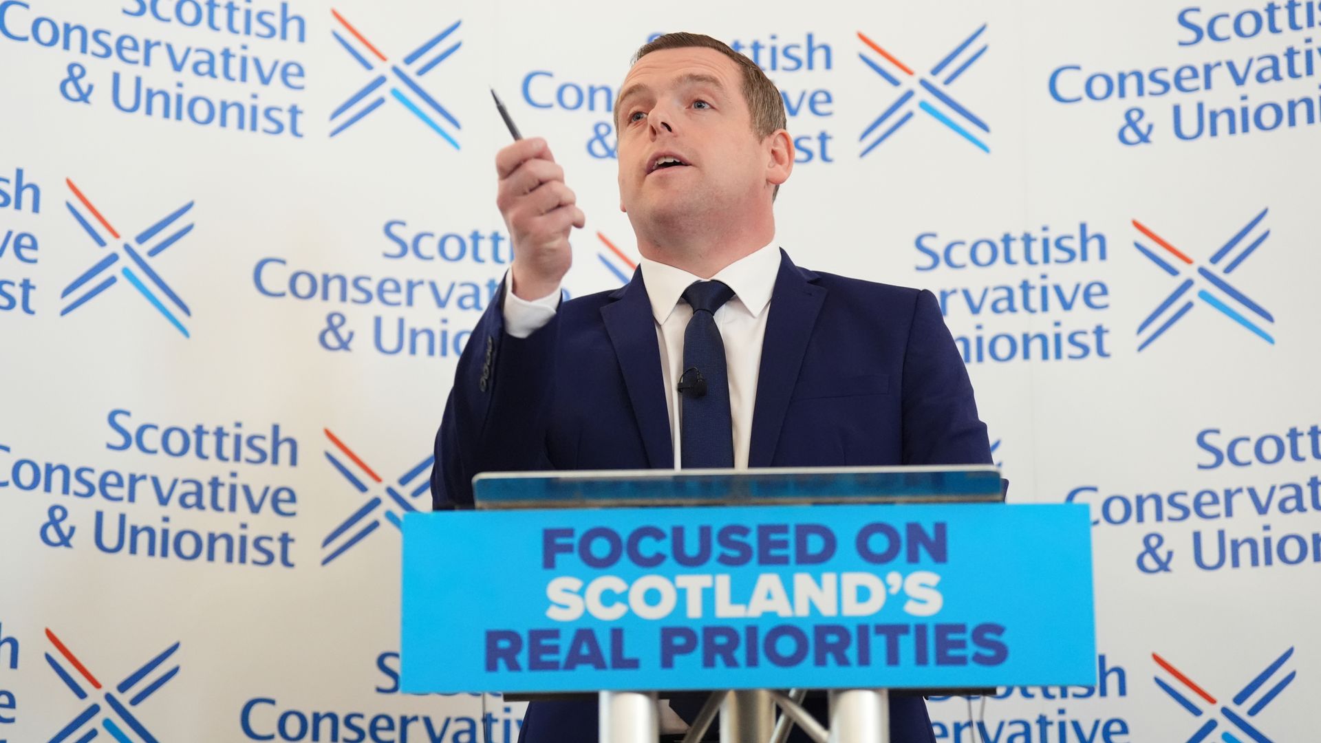 Douglas Ross to resign as leader of Scottish Conservatives thumbnail