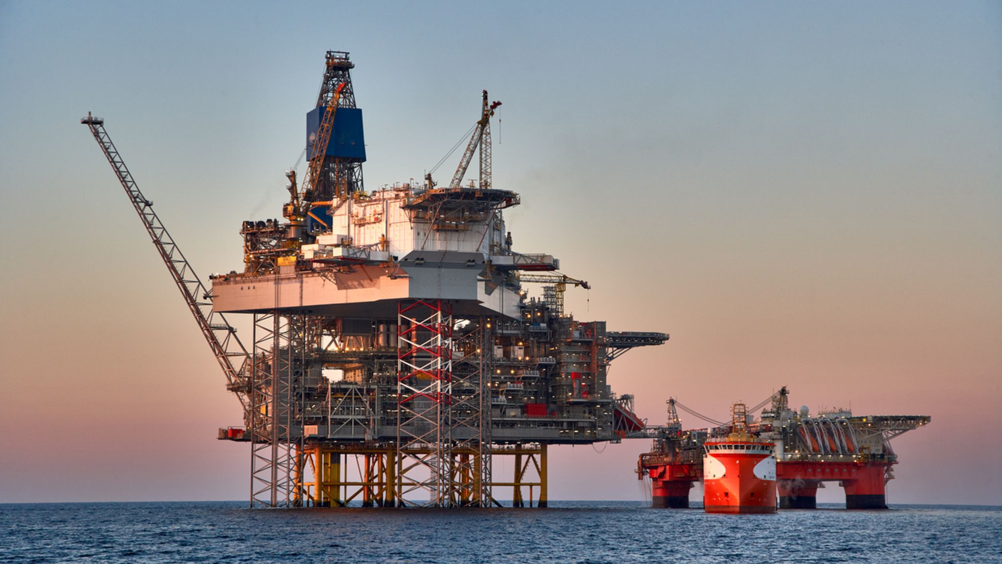 Paratus Energy Exits Jack-up Market with $420 Million Fontis Sale