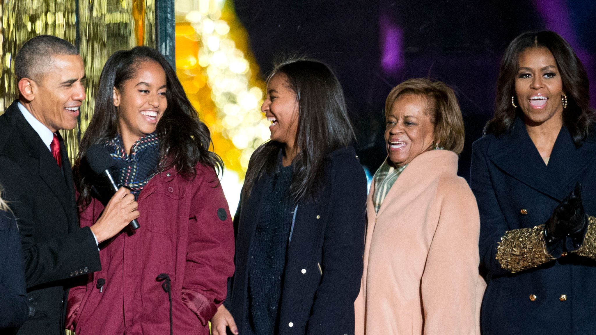 Marian Robinson, Michelle Obama's mother, dies aged 86 | US News | Sky News
