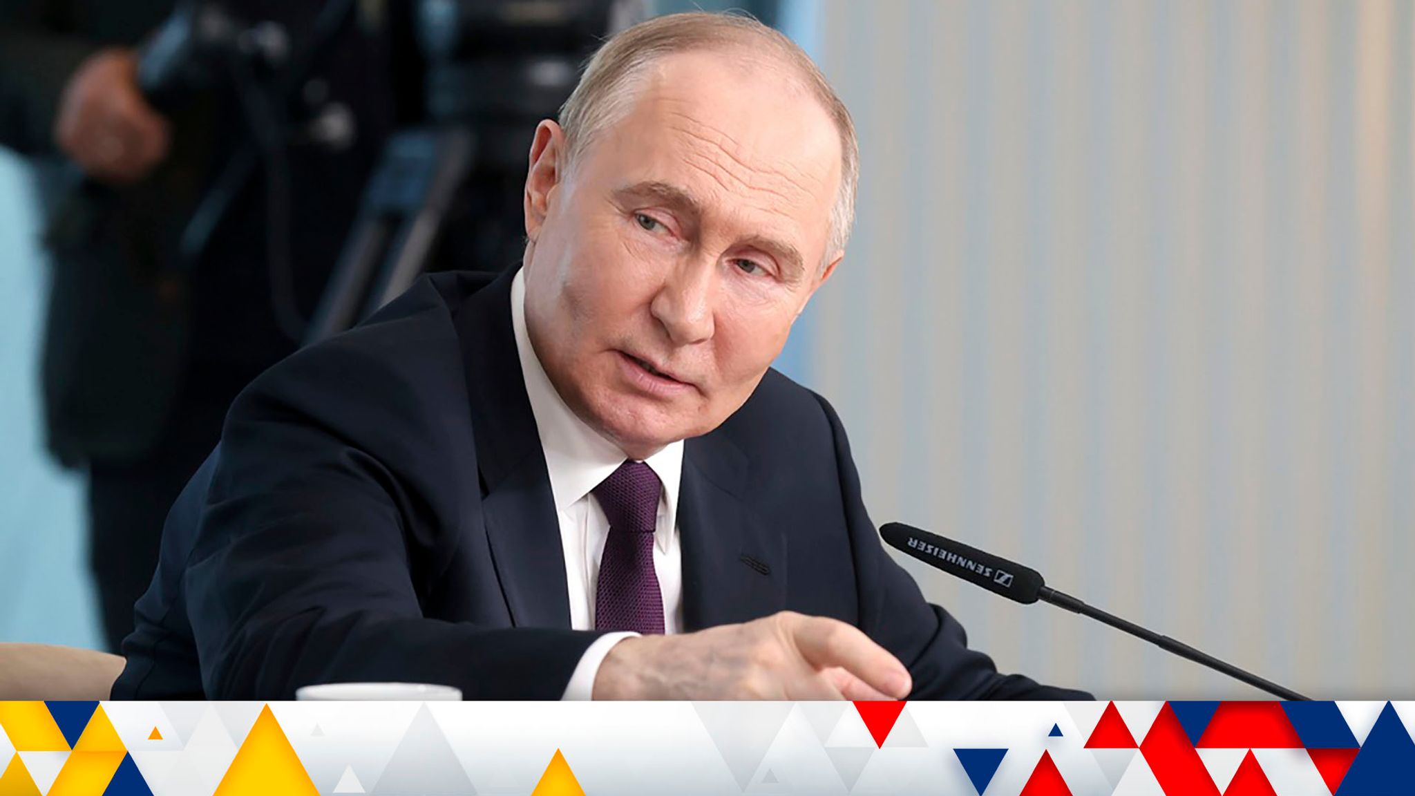 Ukraine-Russia war latest: Putin warns Russia could provide long-range ...