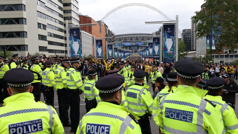 Wembley Stadium - Figure 2