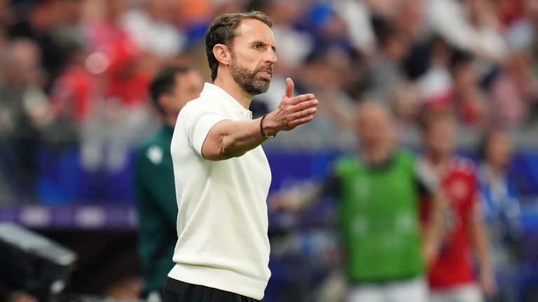 skynews-gareth-southgate-euro_6588099 لن يعرض مهرجان جلاستونبري مباراة إنجلترا في دور الـ16 من بطولة أمم أوروبا 2024 خلال المهرجان |  أخبار الفنون والفنون