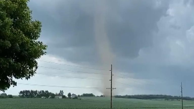 USA: Tornadoes and funnel clouds were spotted in east Iowa, as the National Weather Service issued thunderstorm warnings | US News | Sky News