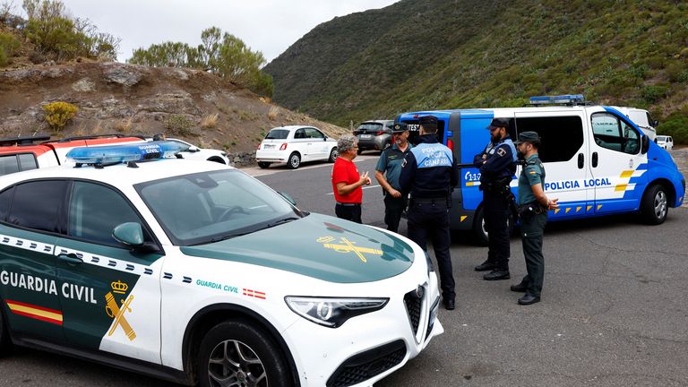 Pic: Reuters
Guardia Civil agents and police officers organise the search for the young Briton Jay Slater in the Masca ravine, on the island of Tenerife, Spain, June 26, 2024. REUTERS/Borja Suarez