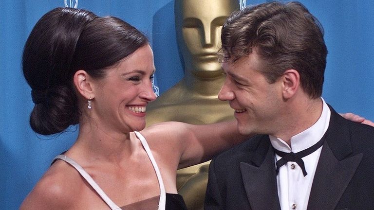 Julia Roberts and Russell Crowe pictured after winning Oscars for best actor and actress during the Oscars in 2001. Pic: AP/Richard Drew