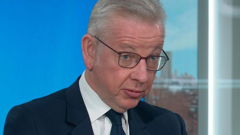 Michael Gove says: 'I'm over the hill,' but doesn't place complete ...