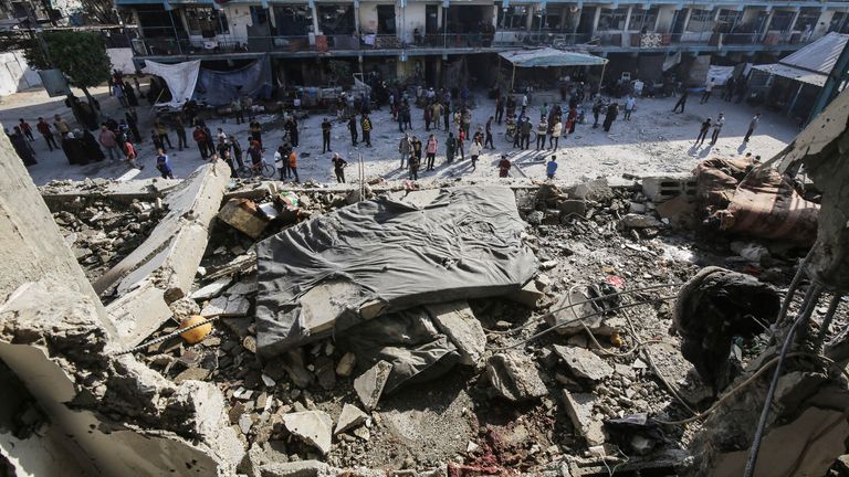 The aftermath of the strike on the school-turned-shelter. Pic: Omar Naaman/picture-alliance/dpa/AP Images