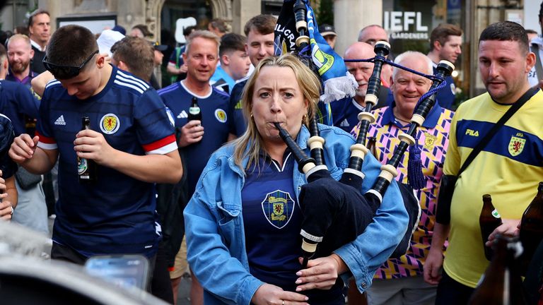 Scotland fans in Munich ahead of tomorrow's match against Germany REUTERS/Leonhard Simon
