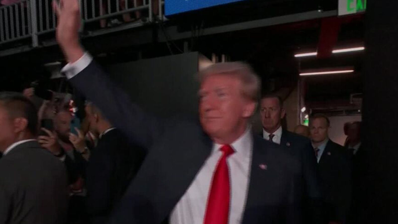 Triumphant Donald Trump arrives at Republican National Convention ...