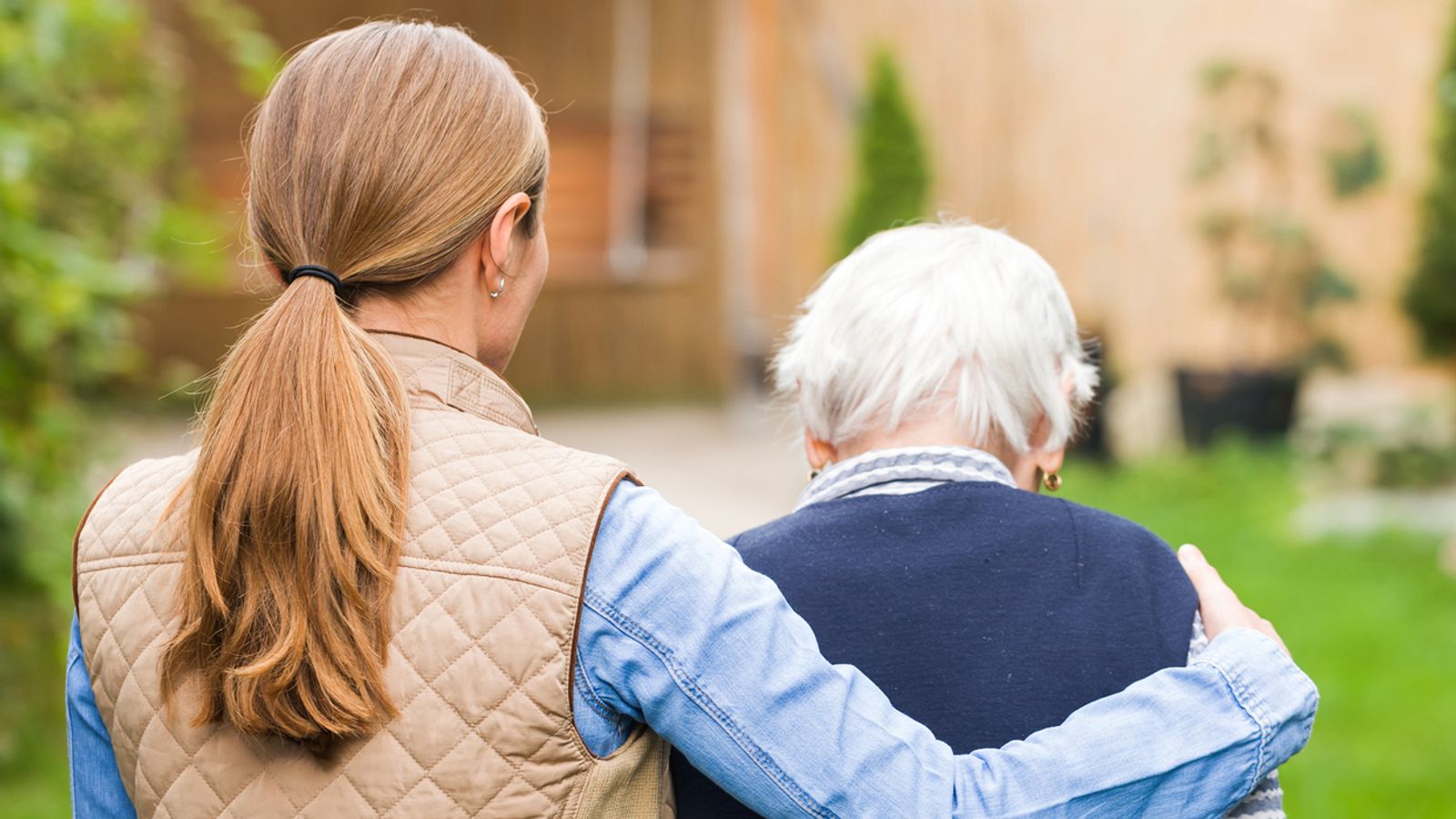 Lecanemab: Bittersweet moment for Alzheimer's patients - but hope of treatment is still possible