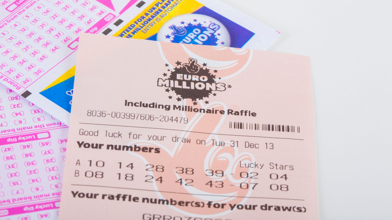 UK-ticket holder wins £33m EuroMillions jackpot - as players urged to check their numbers