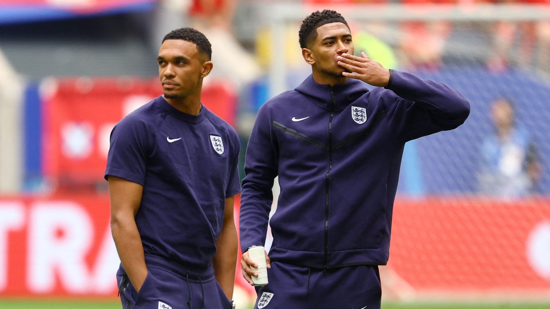 <a href='https://www.skysports.com/football/england-vs-switzerland/live/500428'>England line-up announced before Euro quarter-final clash with Switzerland</a>