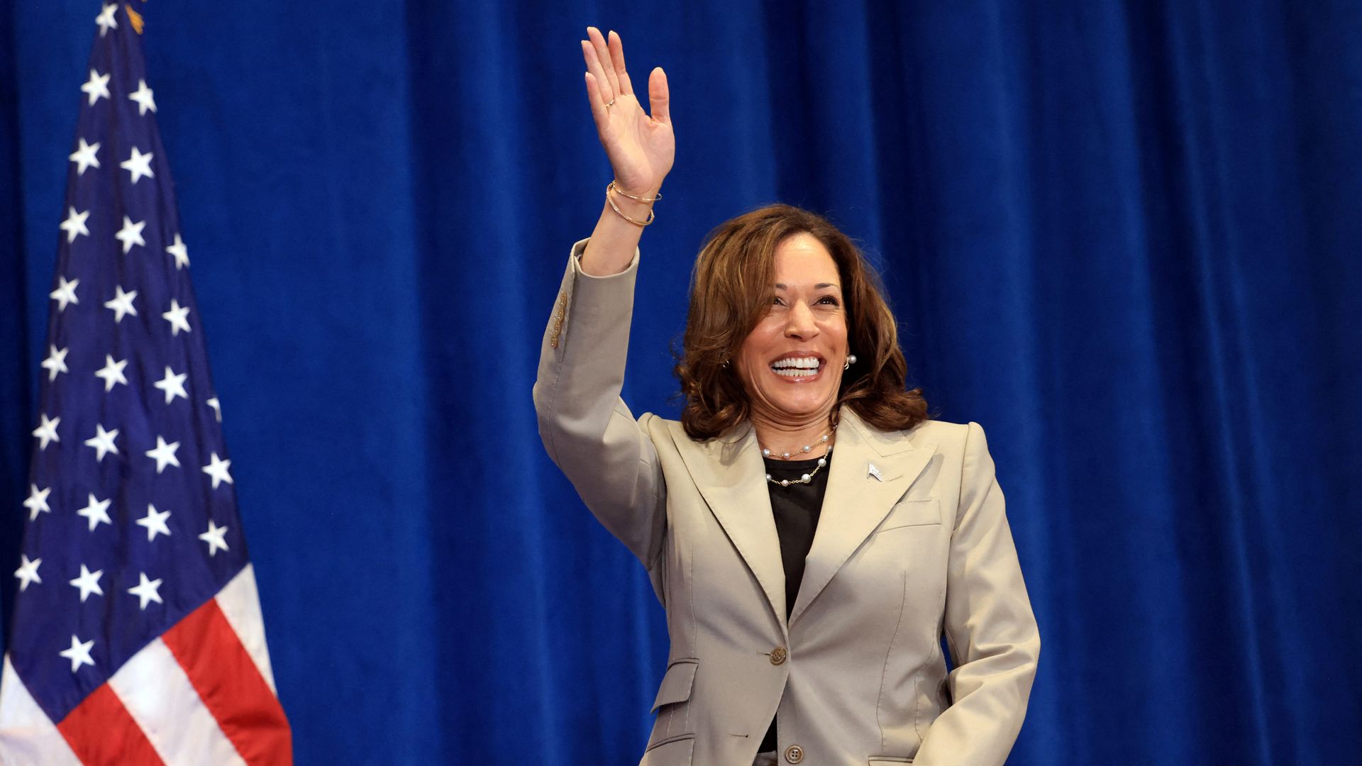 As Obama stops short of backing Kamala Harris, who is supporting the vice president?