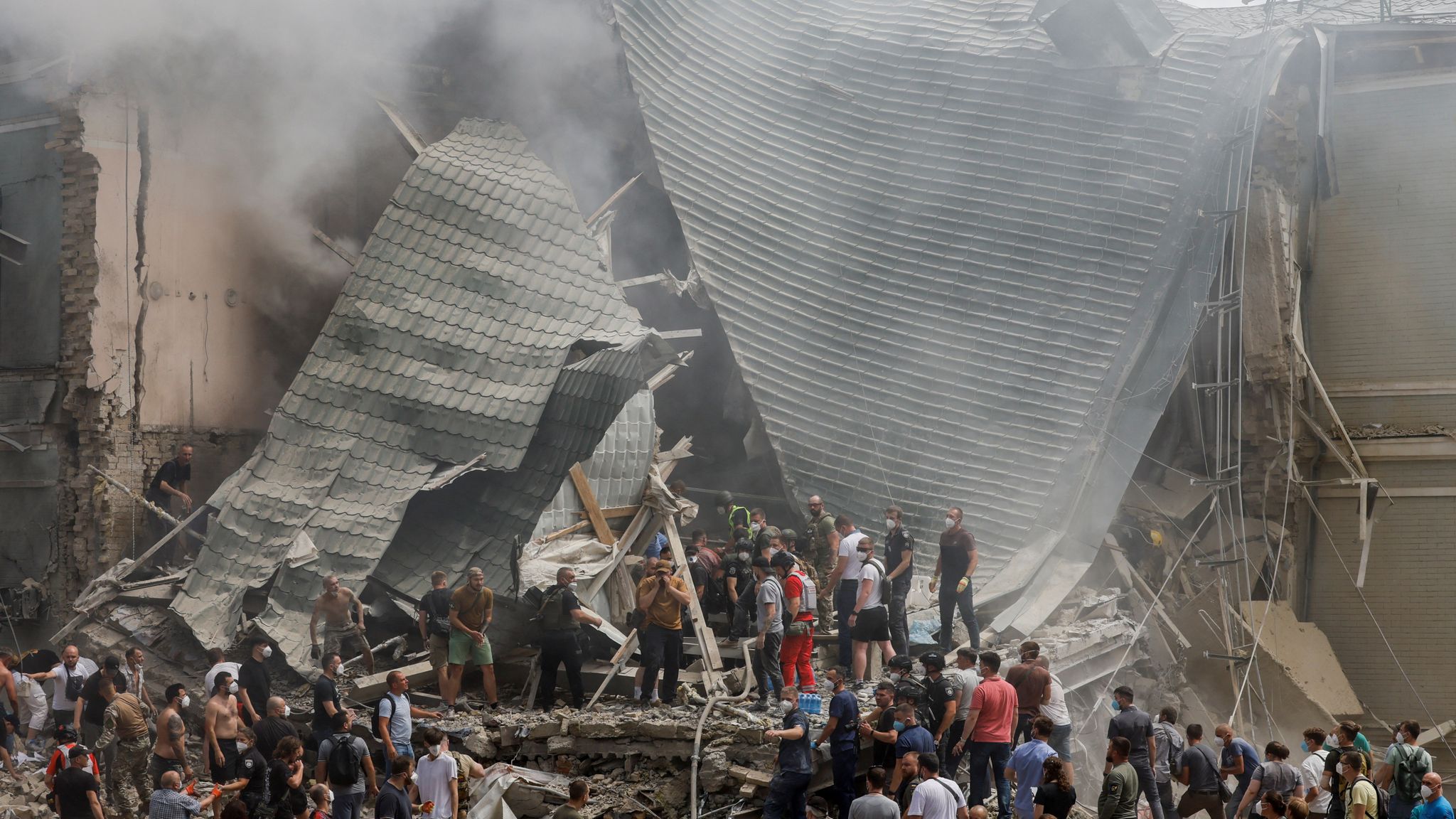 Children's hospital in Kyiv hit by missiles as Russia unleashes deadly ...