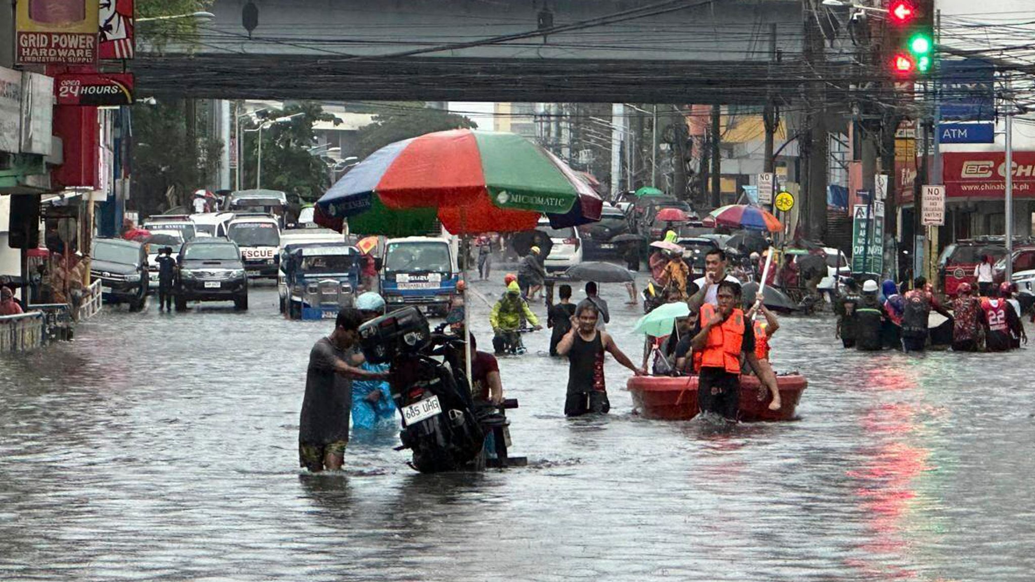 Typhoon Gaemi kills dozens, injures hundreds and sinks ships in Taiwan ...