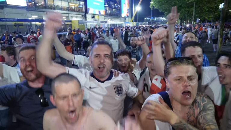 English fans jumped and sang after England qualified for the Euro 2024 final.