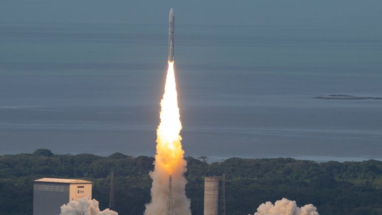 In this image provided by the European Space Agency, Europe...s new rocket Ariane 6 launches from Kourou, French Guiana, Tuesday, July 9, 2024. (Stephane Corvaja/European Space Agency via AP)