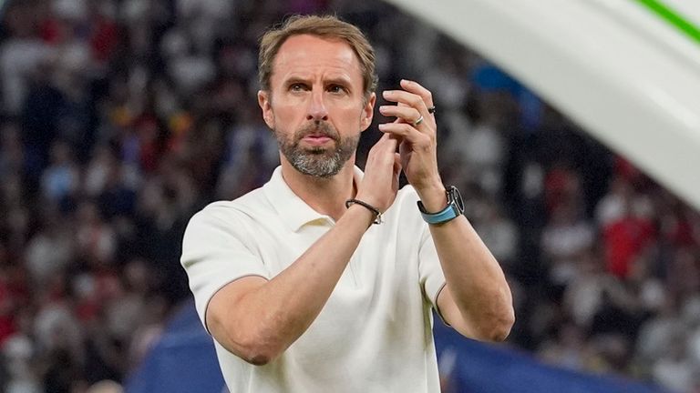 Gareth Southgate applauds the fans after the end of the final match between Spain and England. FILE PHOTO: ap