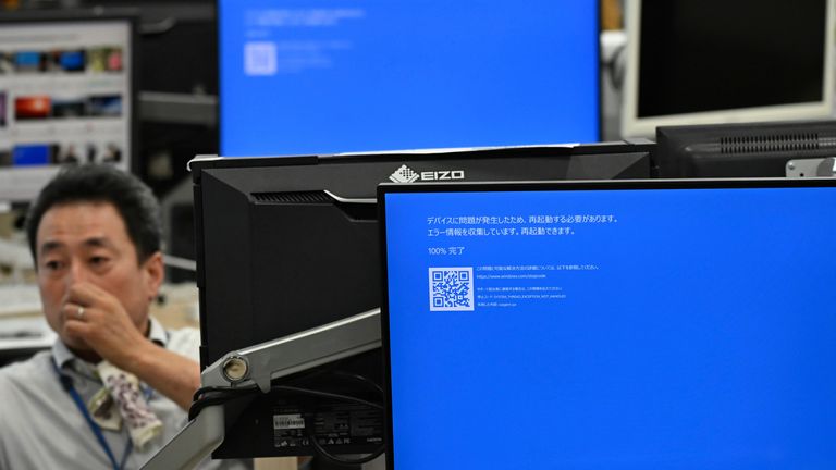 A screen of Windows PC tells to reboot all of a sudden in Tokyo, Japan, on July 19th, 2024. ( The Yomiuri Shimbun via AP Images )