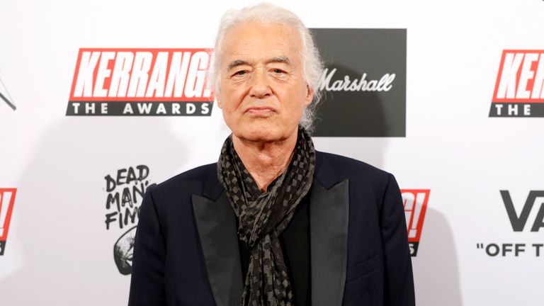 skynews-jimmy-page-led-zeppelin_6638698 منزل بوليسكين الذي كان مملوكًا من قبل أليستر كراولي وجيمي بيج من ليد زيبلين يتلقى تمويل اليانصيب لأعمال الترميم |  أخبار المملكة المتحدة