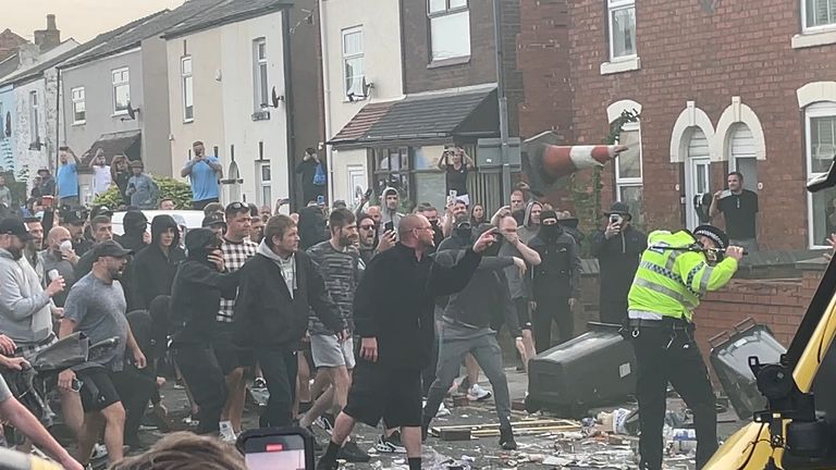 rubies fire during a protest in Southport after three children died and eight were injured in a “ferocious” attack.  knife attack during a Taylor Swift event at a dance school on Monday.  A 17-year-old man from Banks, Lancashire, was arrested on suspicion of murder and attempted murder over the incident.  Photo date: Wednesday, July 31, 2024.