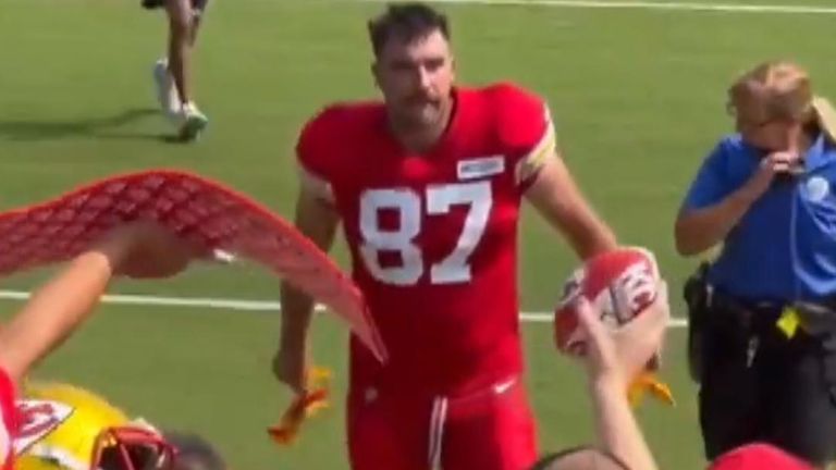 travis kelce
