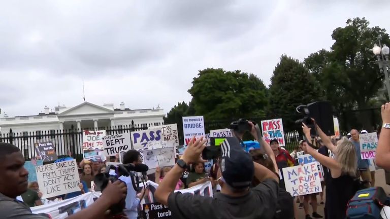 Protesters outside the White House have called on Joe Biden to ‘pass the torch’ to a new presidential candidate in the upcoming election. 

