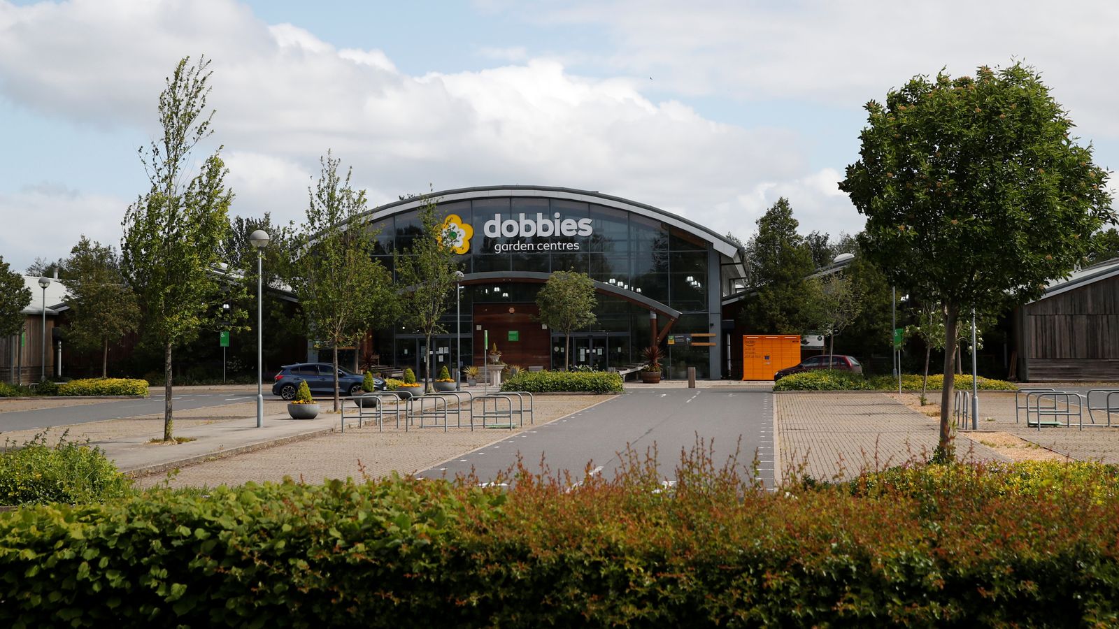 Garden centre operator Dobbies digs up plan for rent cuts