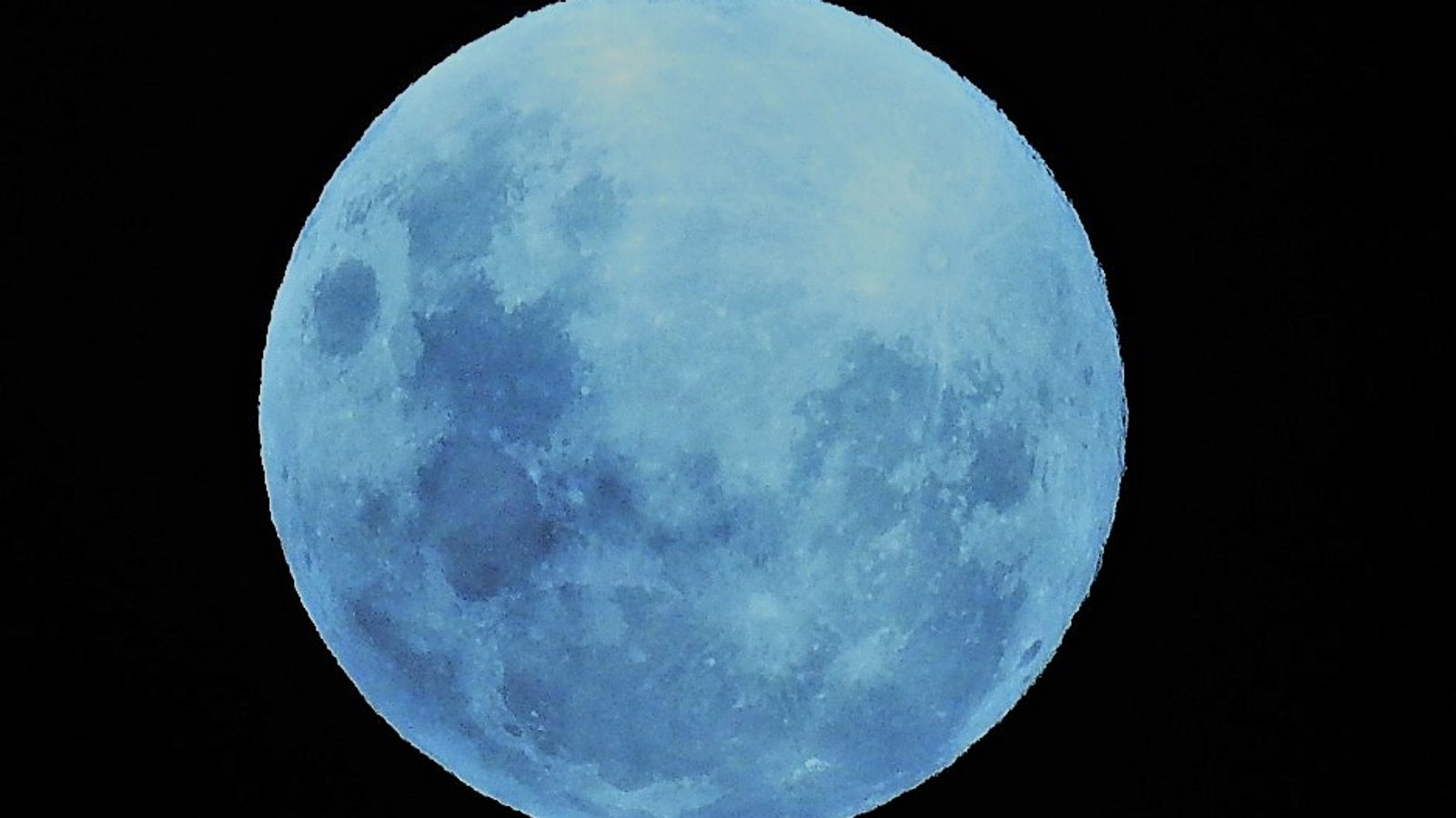 En imágenes: La gigantesca luna azul ilumina los cielos del mundo Noticias de ciencia y tecnología.