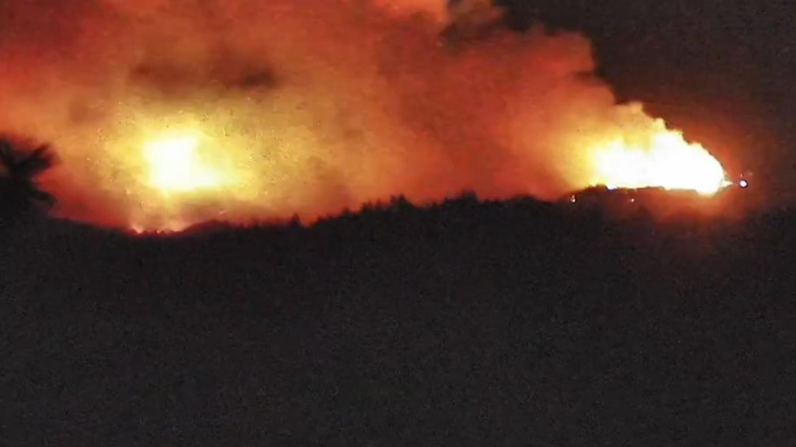 Wildfire burns through El Dorado County | News UK Video News | Sky News