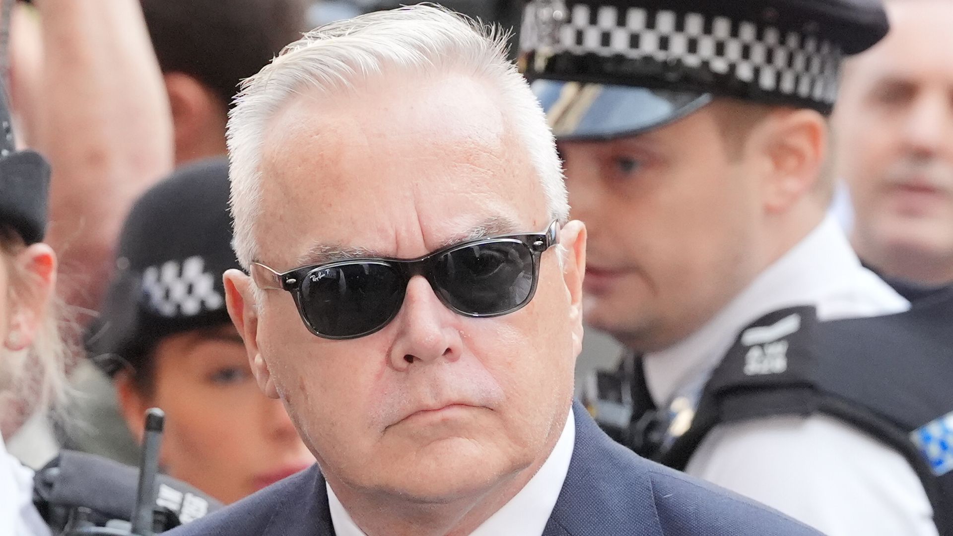 Teen who Huw Edwards allegedly paid for explicit photos felt 'groomed'