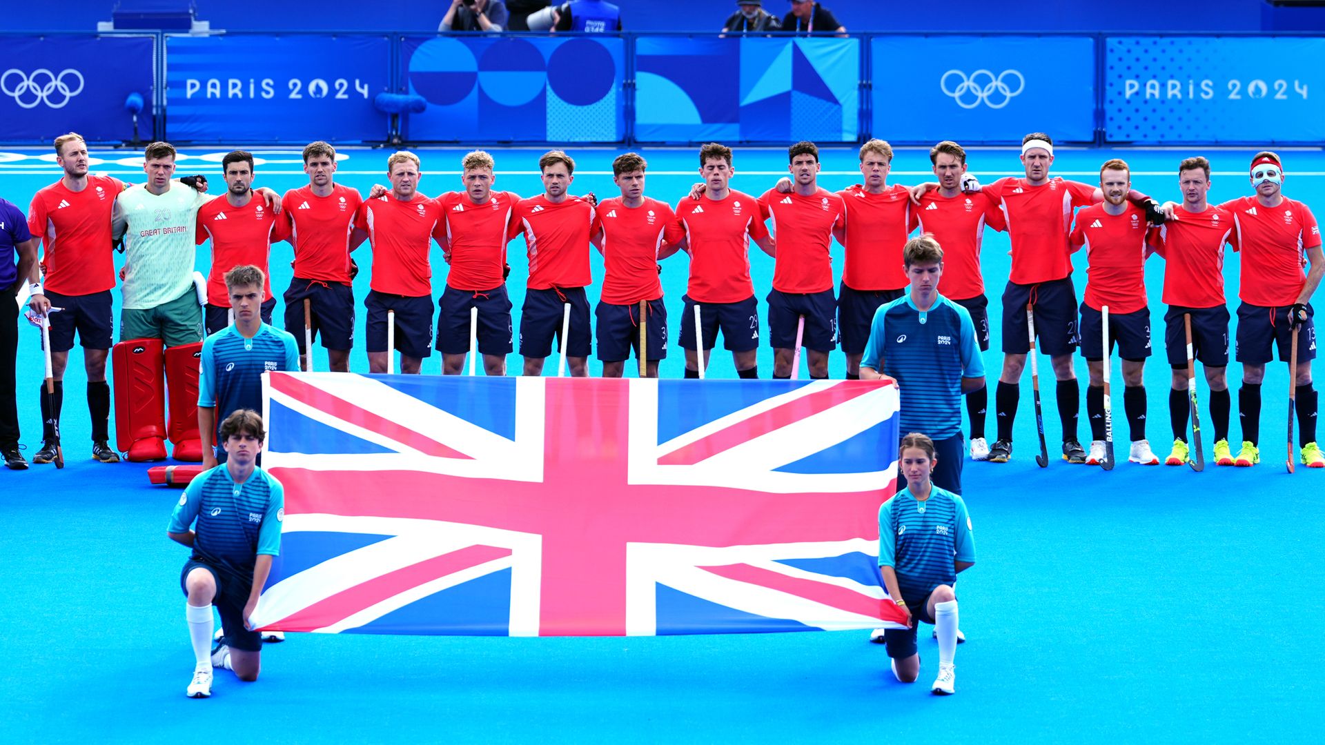 <a href='https://www.skysports.com/olympics/live-blog/32461/13116598/olympics-2024-live-news-updates-from-paris-todays-events-and-latest-results'>Team GB level with India in men's hockey after red card | Olympics updates from Sky News</a>