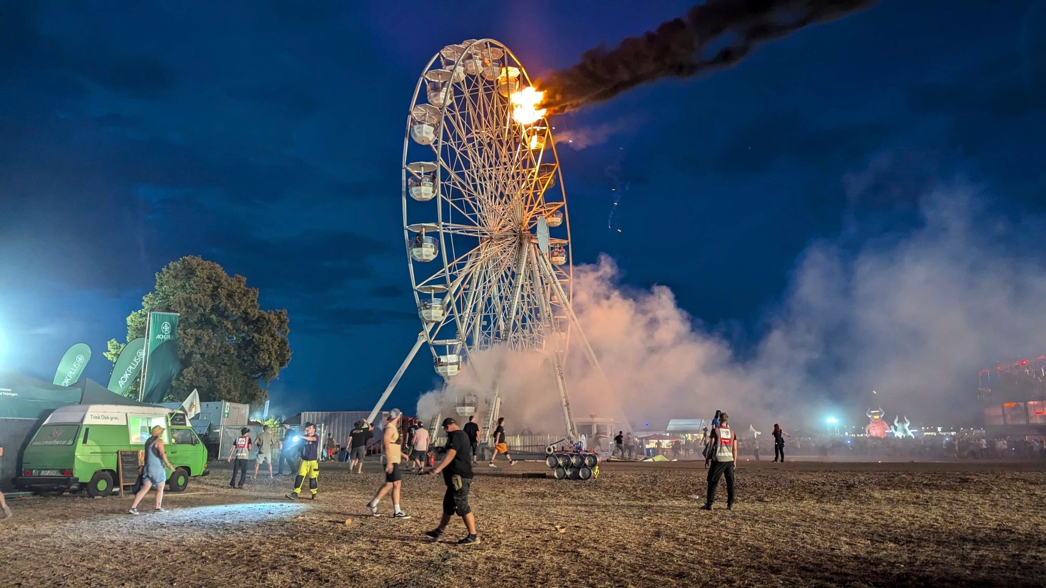 Ferris wheel catches fire at music festival in Germany - around 30 ...