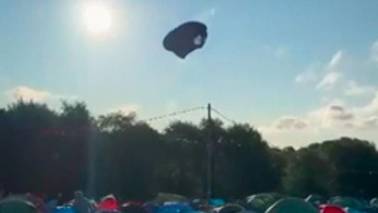 Tent goes flying at Leeds Fest