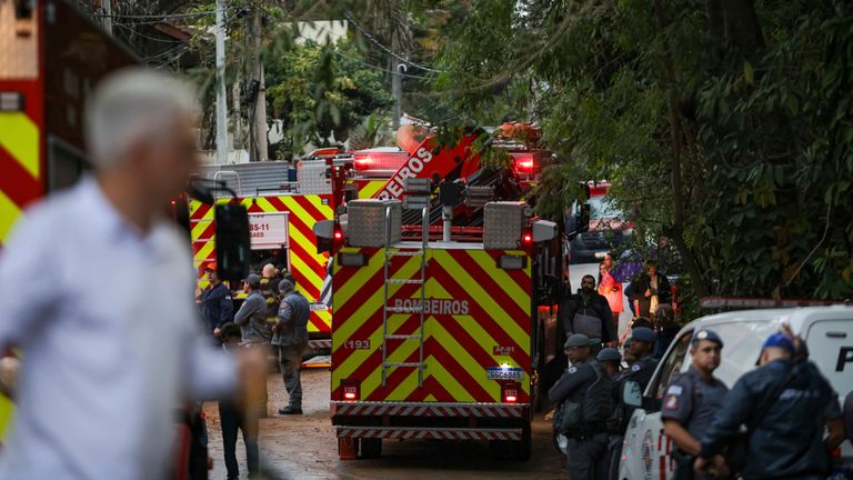 Rescue workers are deployed after a Voepass passenger plane crashed with 62 people on board. Photo by: Allison Sales/picture-alliance/dpa/AP Images