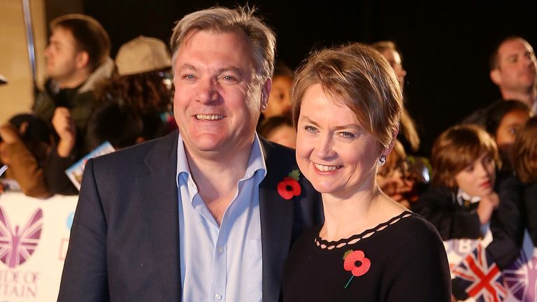 skynews-ed-balls-yvette-cooper_6650249 آلاف الشكاوى بعد مقابلة إيفيت كوبر مع زوجها إد بولز على GMB |  أخبار السياسة