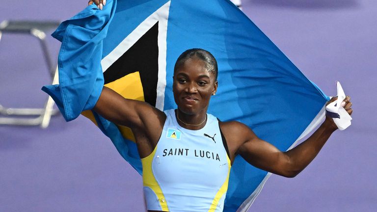 03 August 2024, France, Saint-Denis: Olympics, Paris 2024, athletics, Stade de France, 100 m, women, final, Julien Alfred from St. Lucia celebrates after the race. Photo by: Sven Hoppe/picture-alliance/dpa/AP Images


