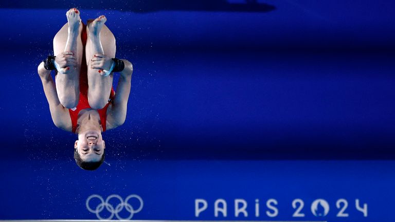 Paris 2024 Olympics - Diving - Women's 10m Platform Final - Aquatics Centre, Saint-Denis, France - August 06, 2024. Andrea Spendolini Sirieix of Britain in action. REUTERS/Gonzalo Fuentes
