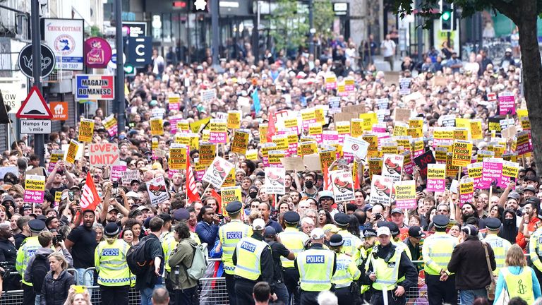 Counter protesters ahead of an anti-immigration protest in Walthamstow, London. Picture date: Wednesday August 7, 2024. PA Photo. See PA story POLICE Southport. Photo credit should read: PA Wire